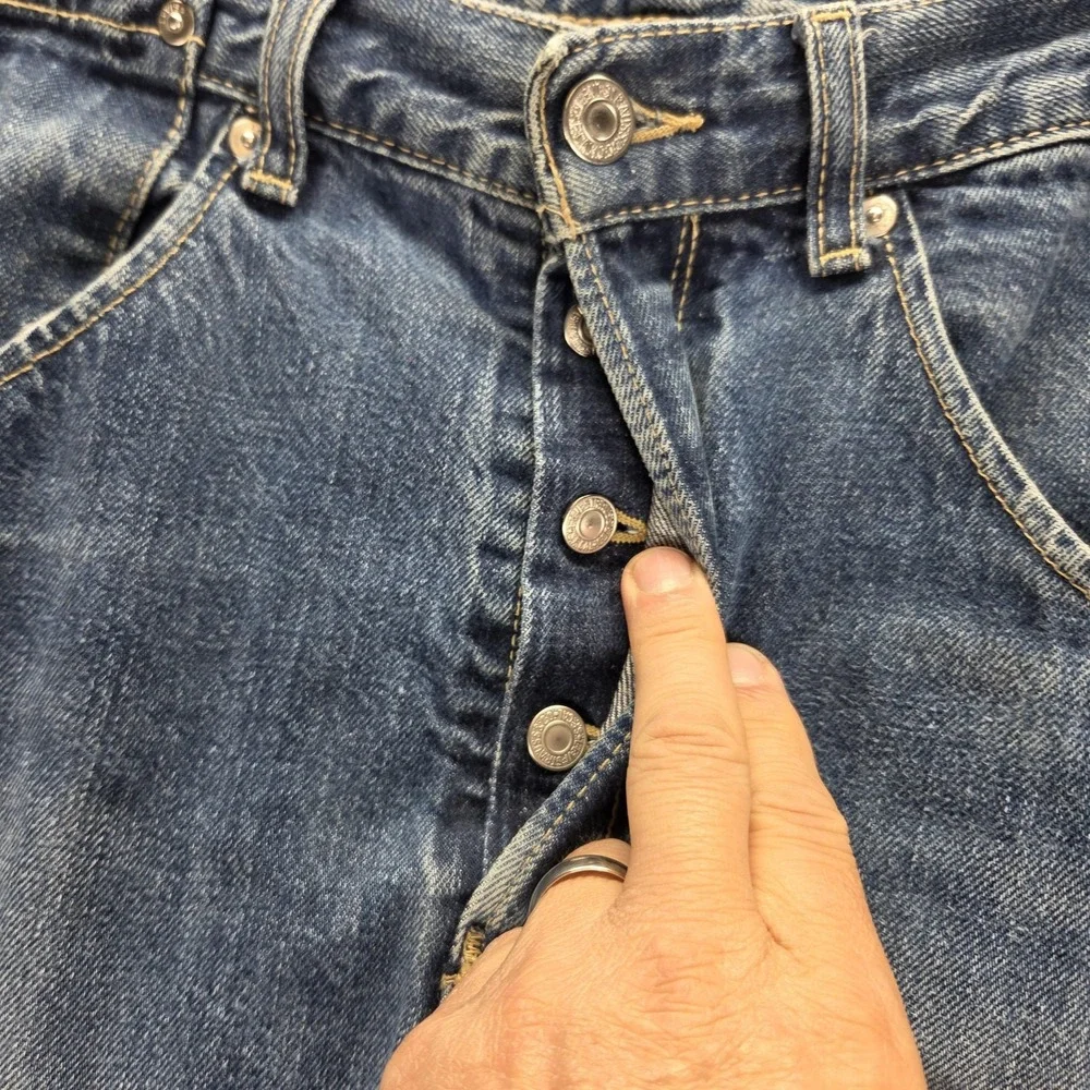 Vintage Levis Engineered Jeans Mens 33x32 Blue Twisted Button Fly Medium Wash